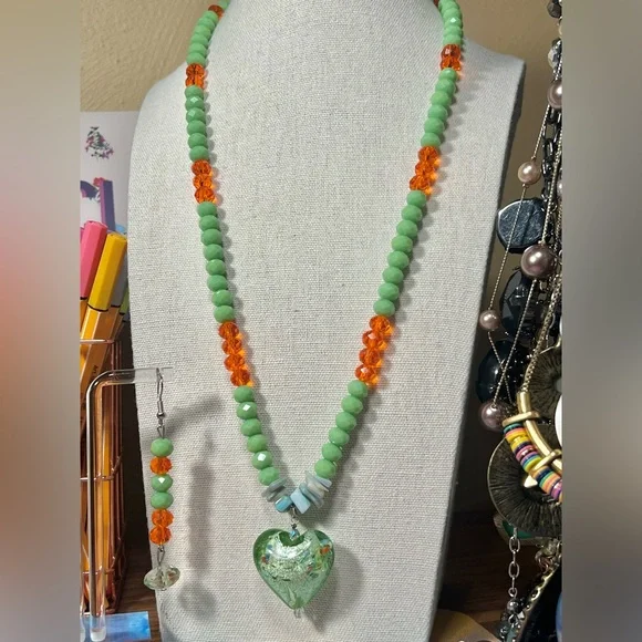Murano Jade Green & Orange Glass & Shell 🐚 Handmade Artisan Jewelry set. - Picture 3 of 8